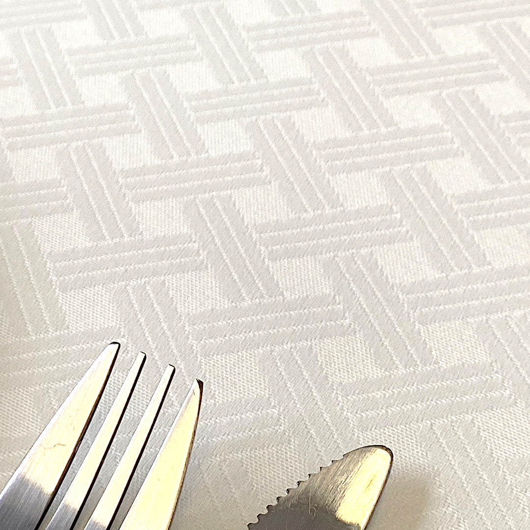 Benlliure Blanco – Jacquard vævet akryldug med flettet mønster, nærbillede