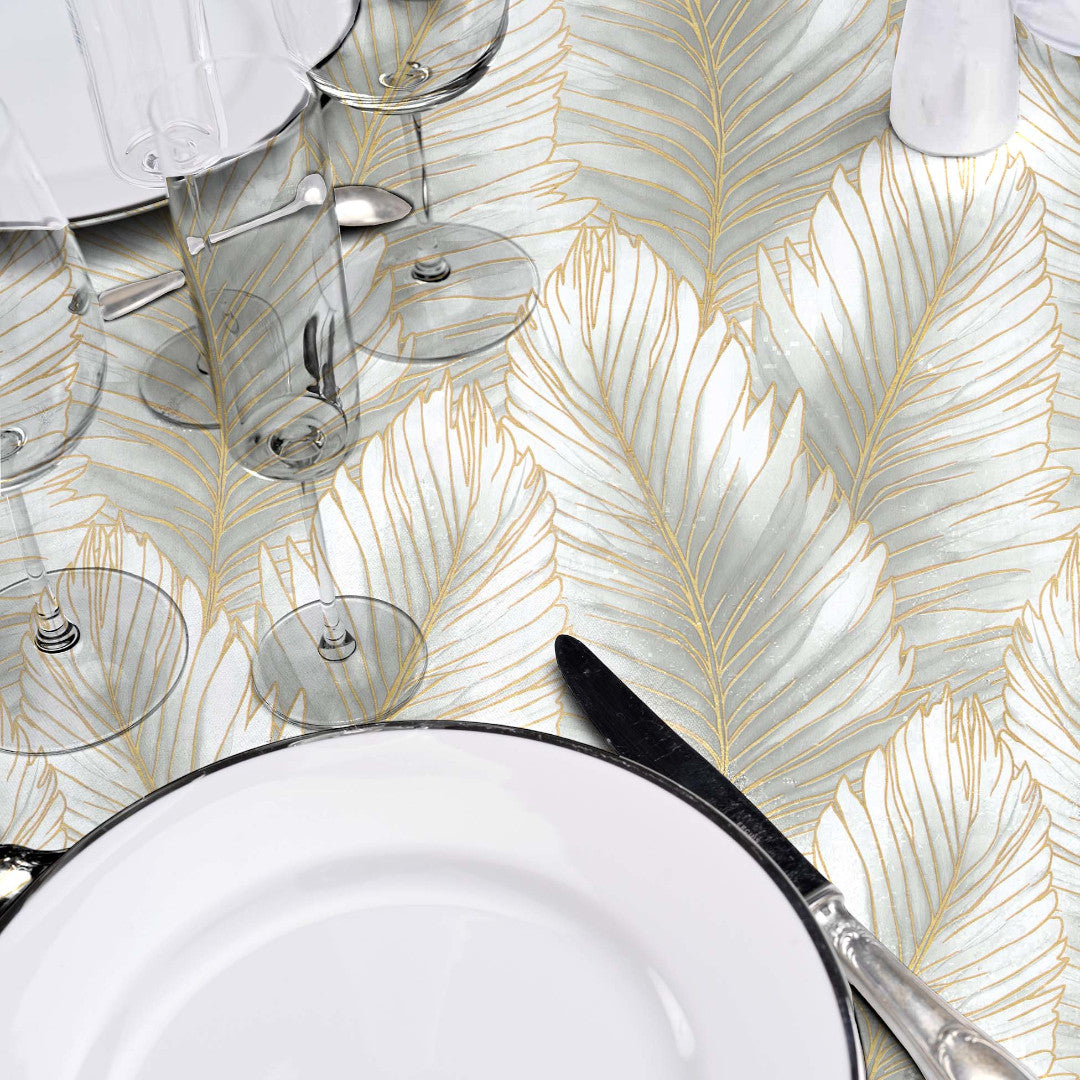 Betty Golden Palm - Elegant voksdug med gyldne palmeblade, nærbillede