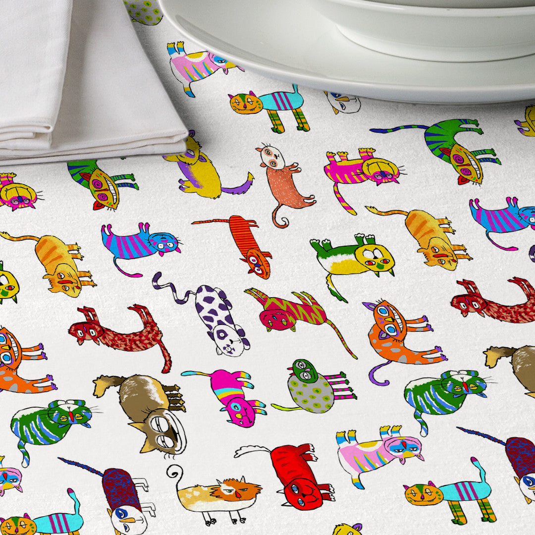 Happy Cat – Akryldug med farverige katte, nærbillede