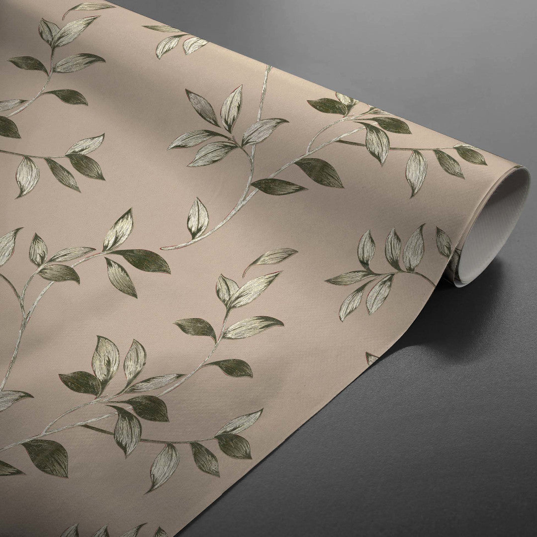 Liane Golden Vine - Voksdug med bladranker i grønne og gyldne nuancer, rullet