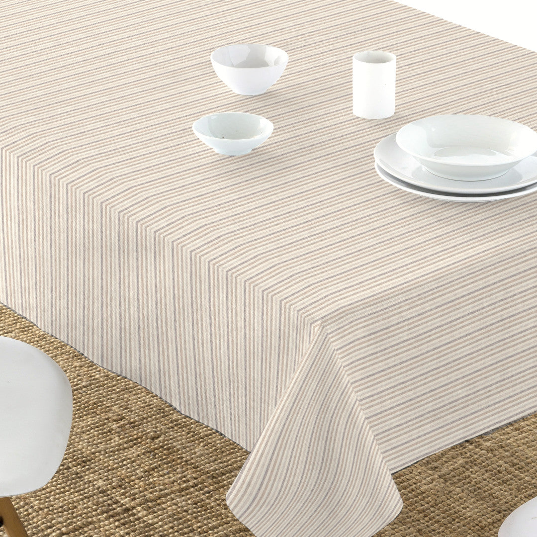 Nordfavn Pitiusa Sand og Beige – Akryldug med små tværstriber, bord