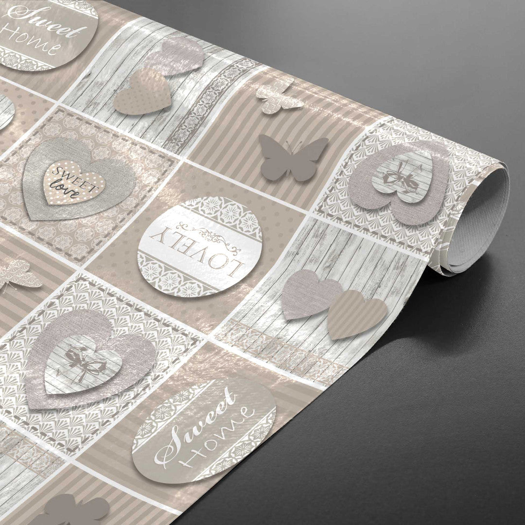 Papilys Grey - Voksdug med hjerter og sommerfugle i bløde naturfarver, rullet