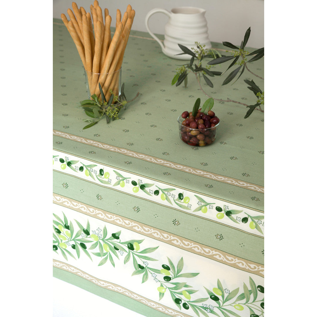 Ramatuelle Grøn - Rektangulær akrylbelagt provencedug 150 x 250, miljø