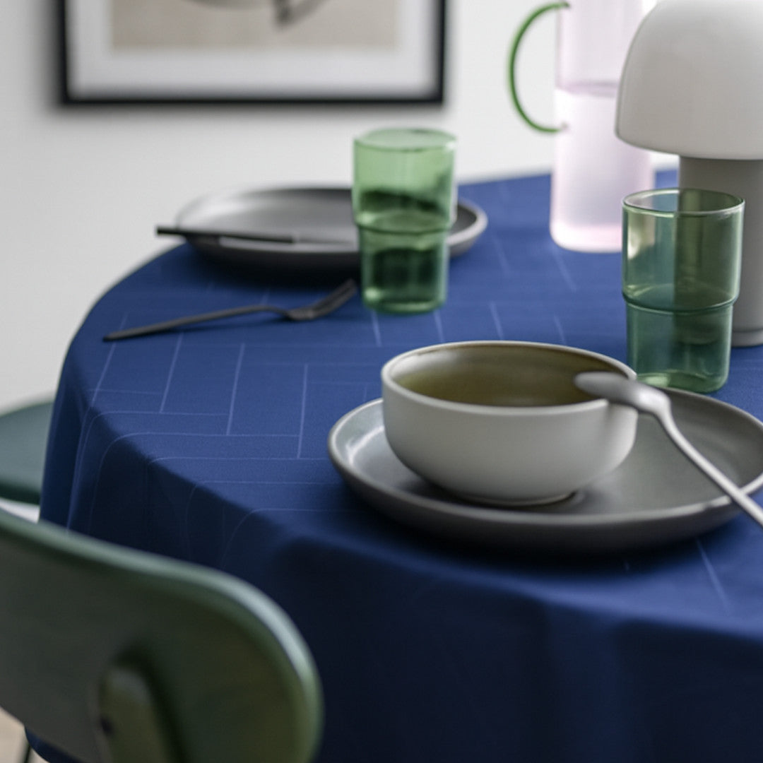 Södahl Tiles Rund Damaskdug Ø 180 cm - Indigo, hjørne