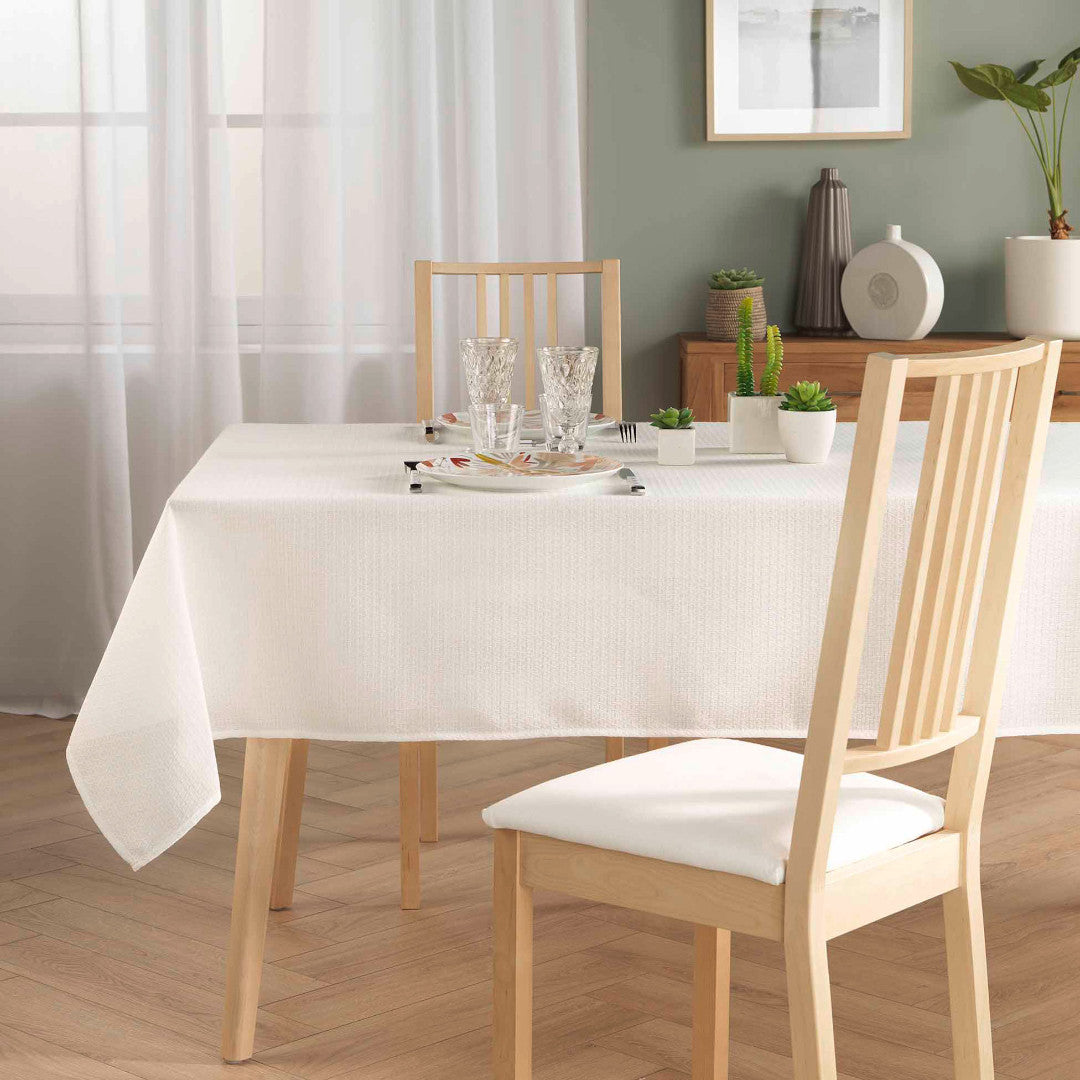 Stella – Damaskdug med diskret, vævet struktur – 140 x 240 cm, miljø