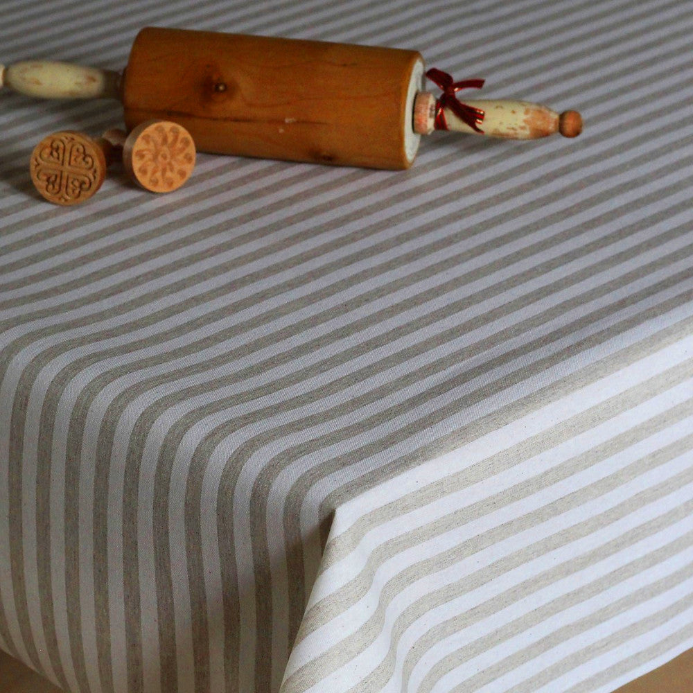 Akryldug i hørlook med striber i lys beige