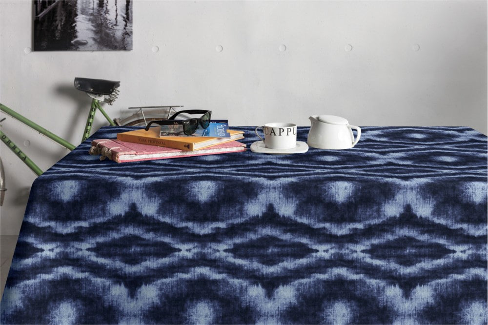 Saura Denim - akryldug med flot batikagtigt design, 140 cm