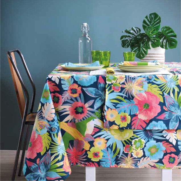 Araca Celadon - Akryldug med store flotte blomster - 155 cm bred