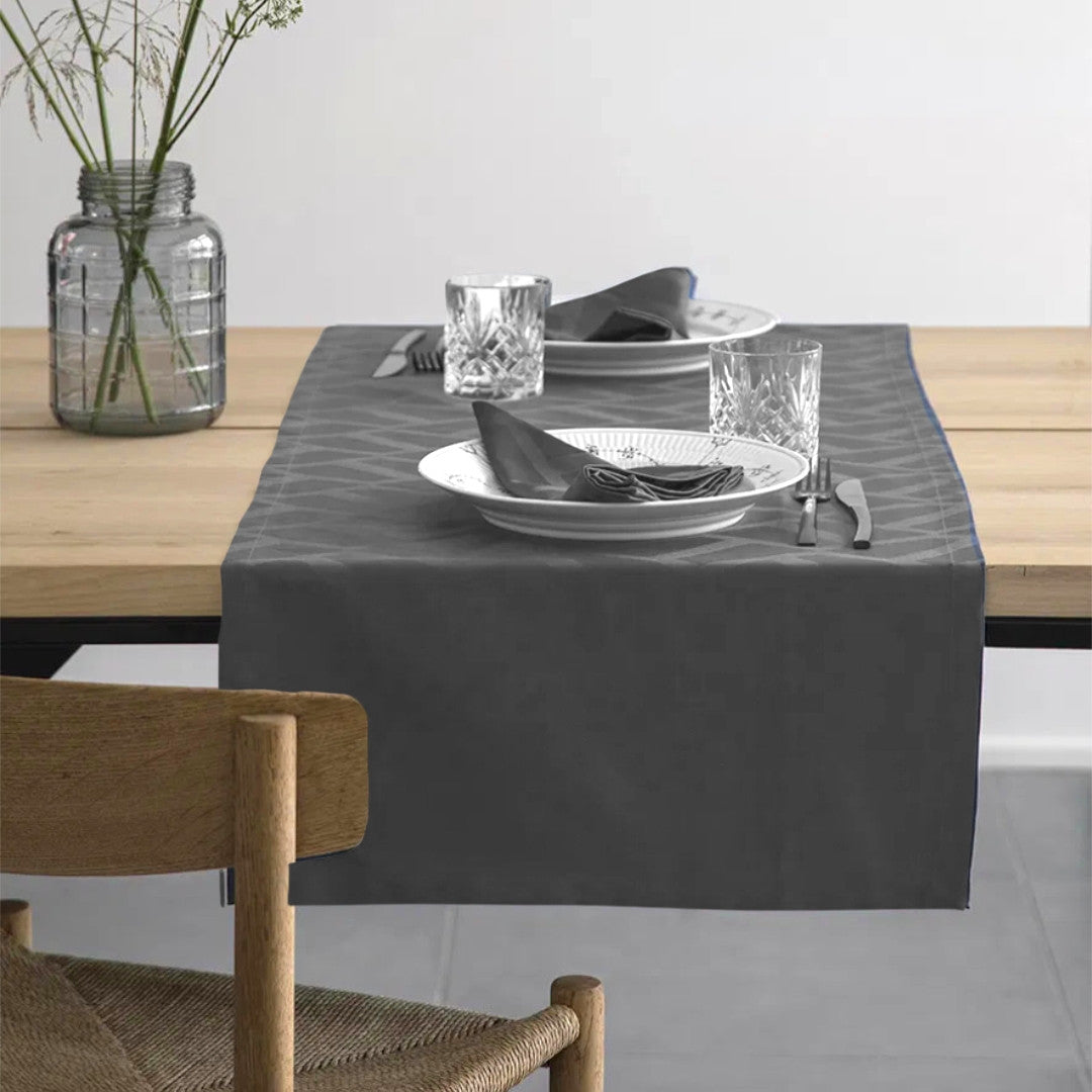 Compliments Ice Damask Bordløber 50 x 140 cm – Grå/antracit