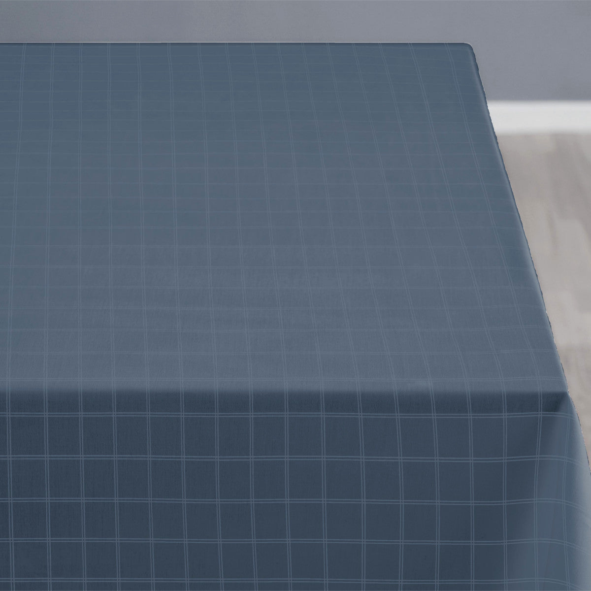 LÆNGDE: 1,6 meter - Södahl Clear China blue, klassisk damaskvævet akryldug med antiskrid