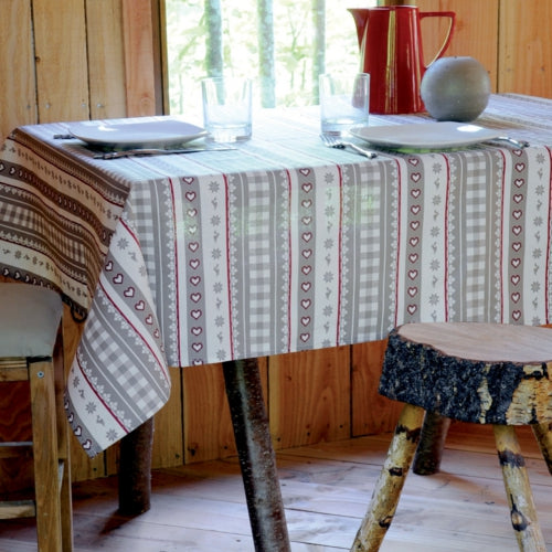 Juledug - Akryldug med Julestriber, 155 cm bred.