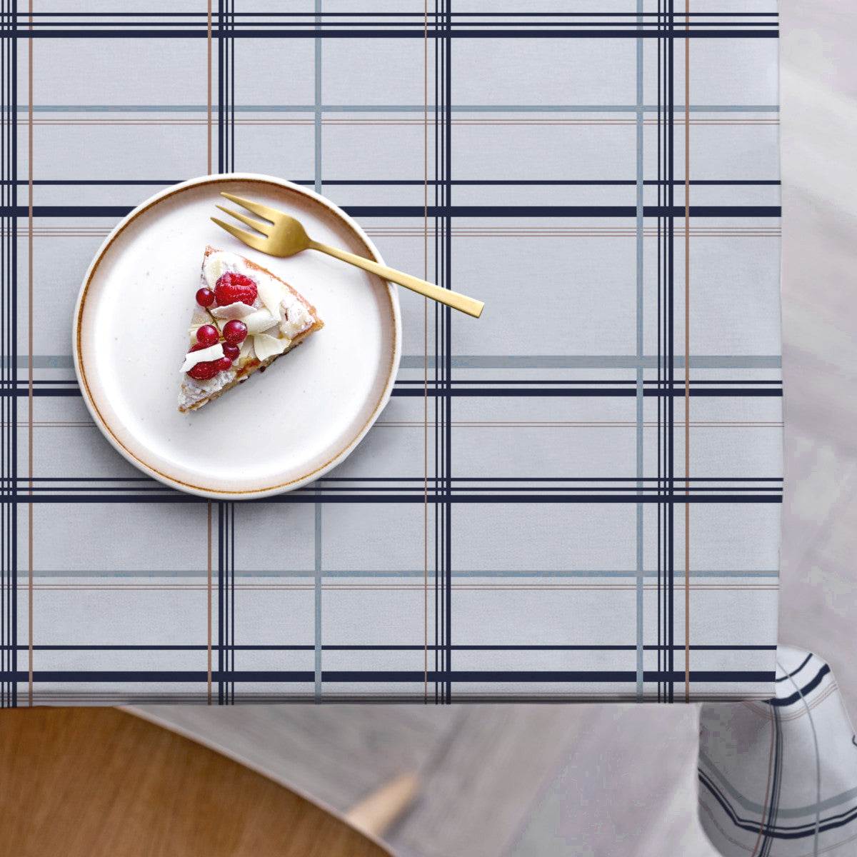 Södahl Define Linen blue 140 cm 100% bomuld, akryldug med antiskrid