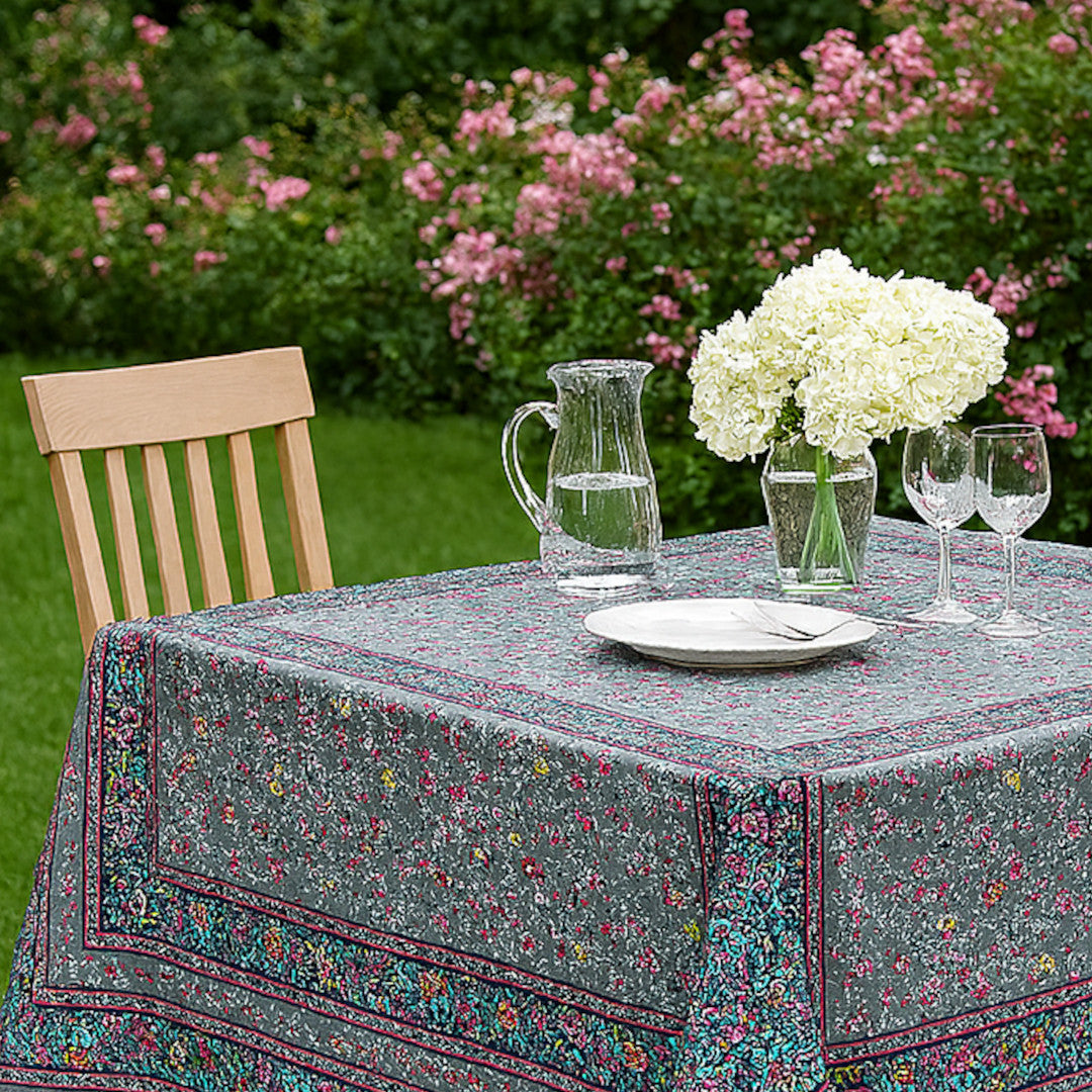 Fleurs Des Champs Antracit - Rektangulær provencedug 160 x 250 cm