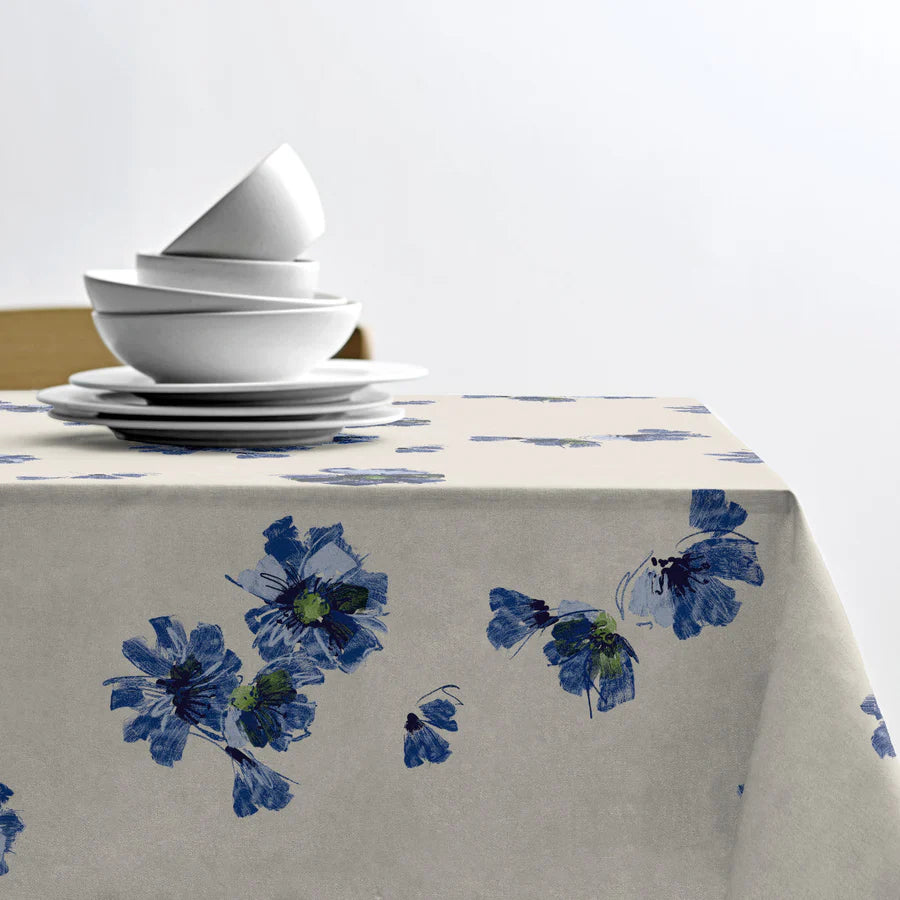 LÆNGDE: 2,5 meter - Flora Blue - Södahl akryldug med antiskrid