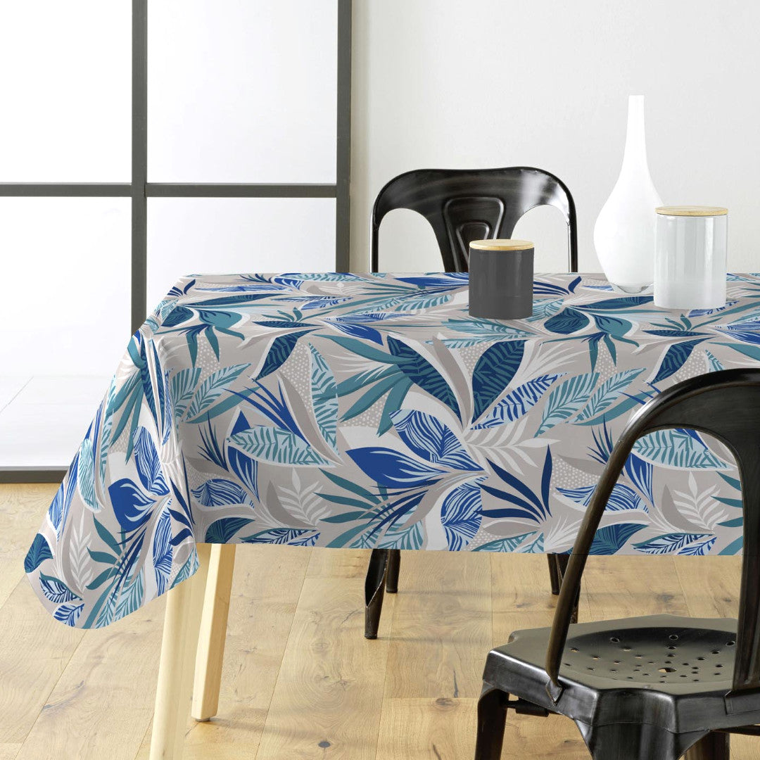 Opdækning med Funky Blue Jungle dug og blå blade.