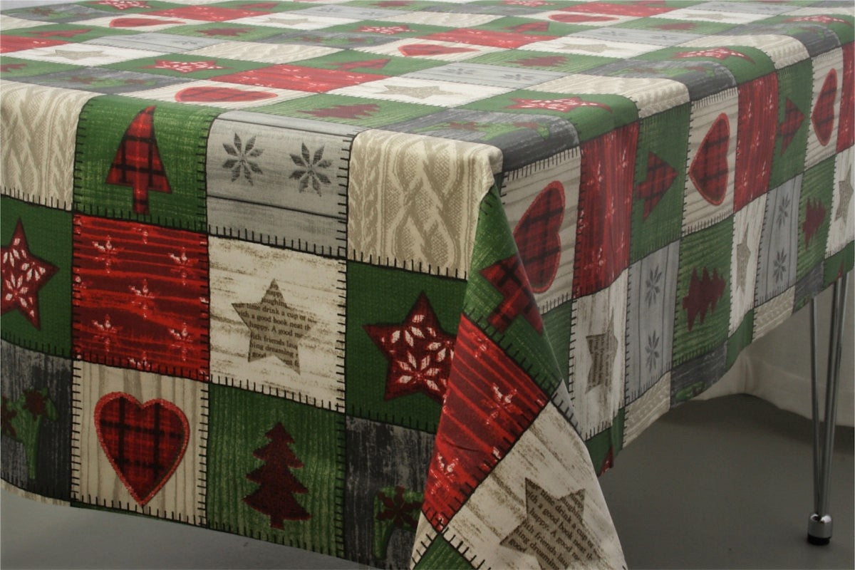 Juledug Scandy, akryldug med julemotiver i firkanter - 155 cm bred