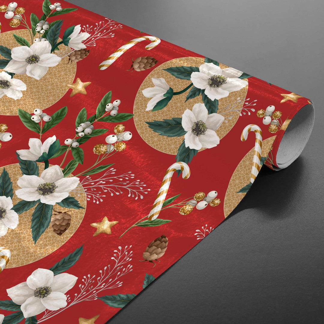 Rullet rød julevoksdug med hvide juleroser i guld mønster