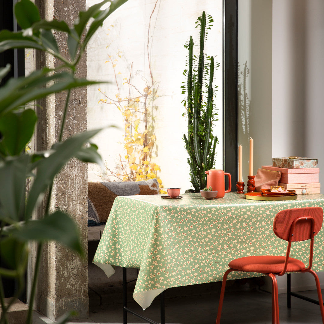 Niwa Green Tea - Lola voksdug med delikate blomster, miljø