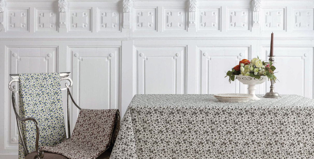 Matisse akryldug,160 cm med blomster - Rød