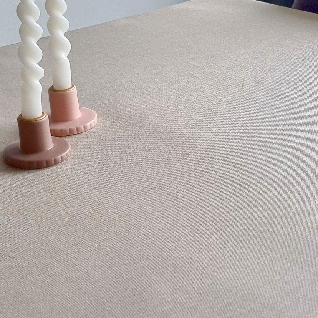 Metal Lys Sand - Flot akryldug med lurex, 150 cm bred