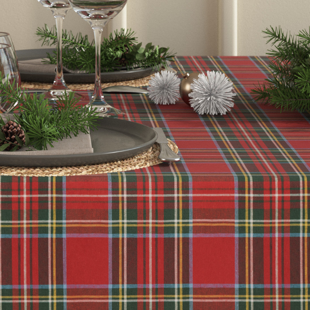 Tæt på Juledug Tartan Rød - Klassisk akryldug med skotske rødder