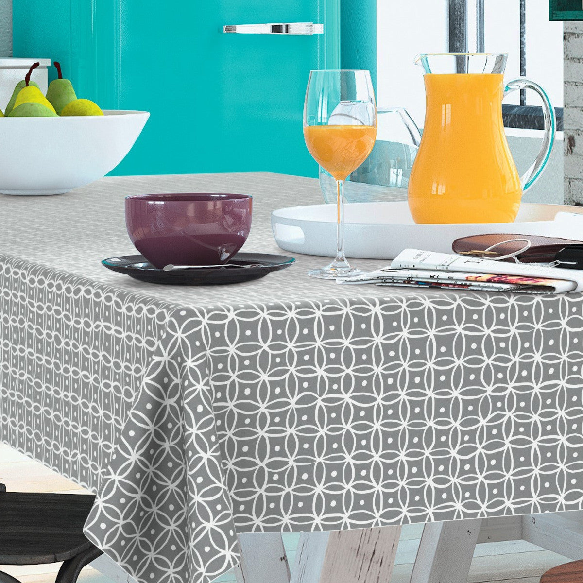 Namika grå, voksdug med smukt enkelt grafisk mønster