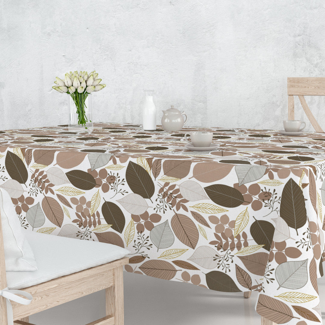 Nordisk Skov - Voksdug med bladmotiv i beige og gyldne nuancer, miljø