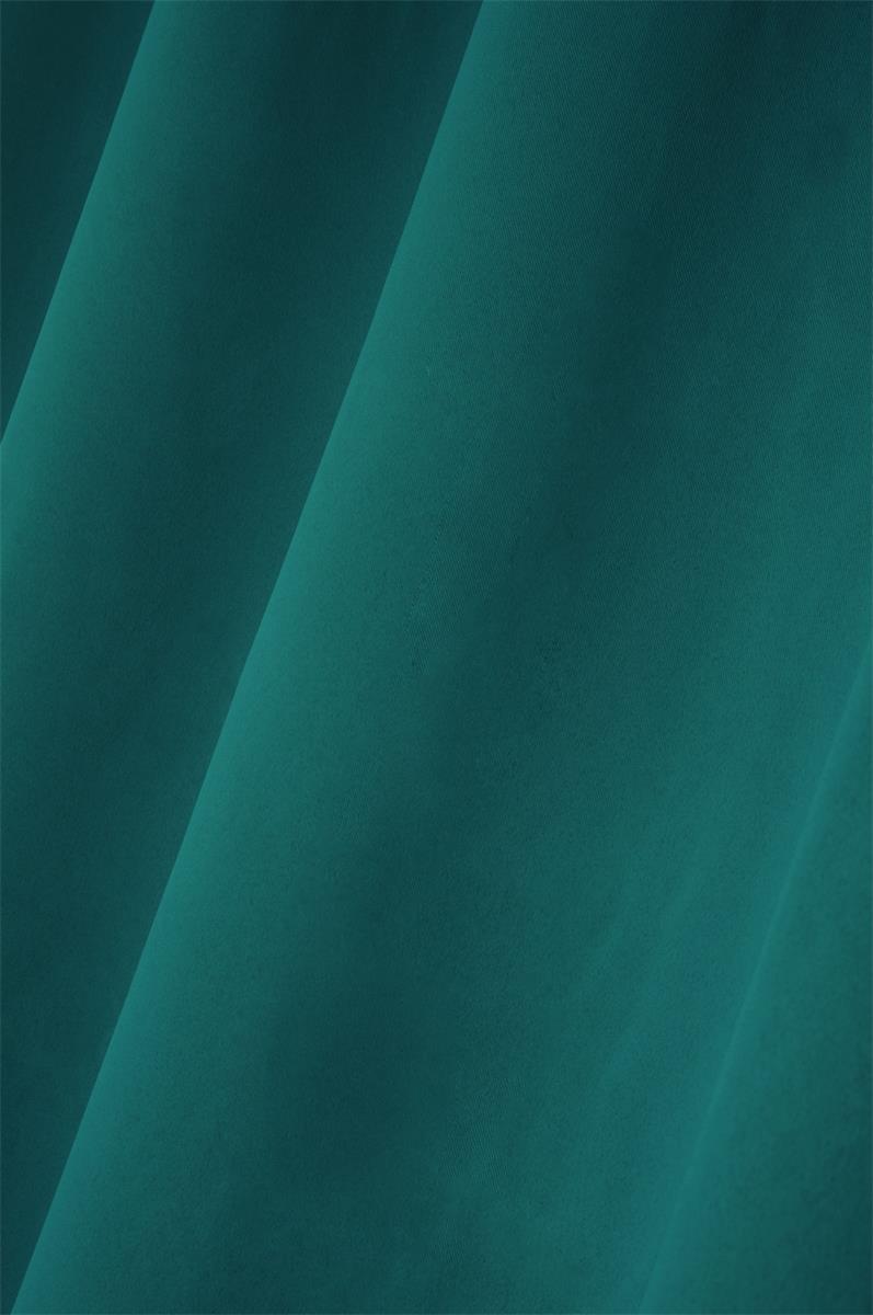 Notte Emerald – Mørklægningsgardin 135 x 250 cm, nærbillede