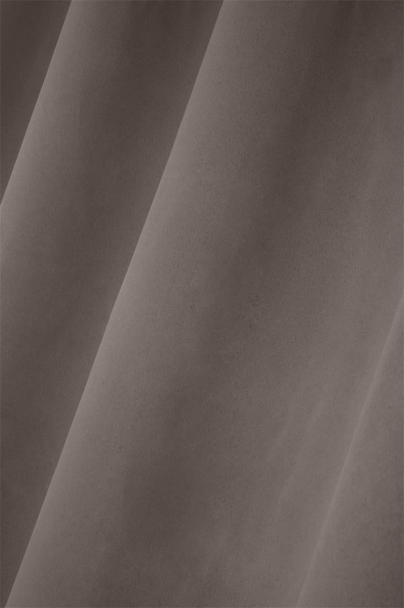 Notte Taupe – Mørklægningsgardin 135 x 250 cm, nærbillede