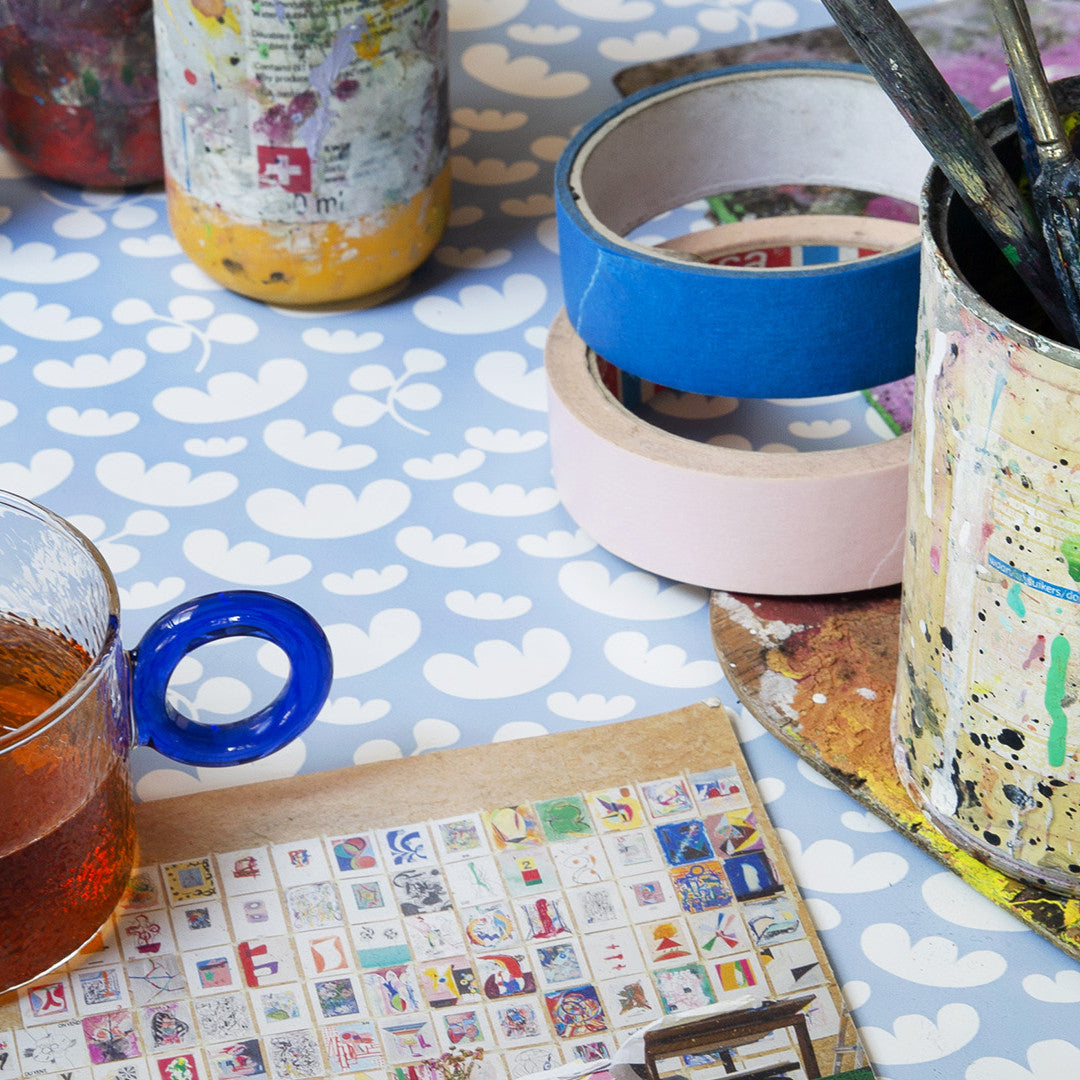 Parachute Baby Blue - Lola voksdug med grafiske faldskærme