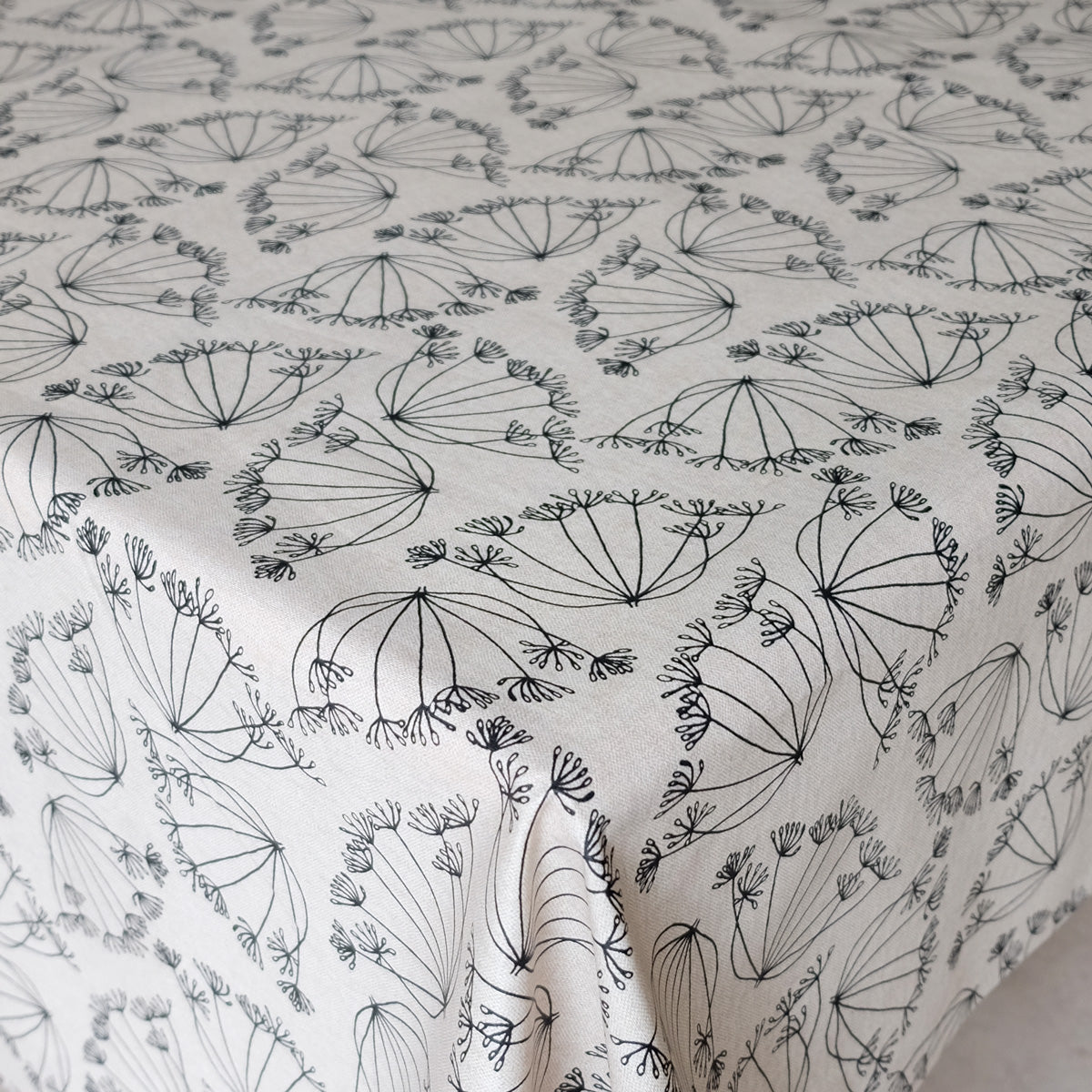 Second - Flot akryldug med plantemotiv