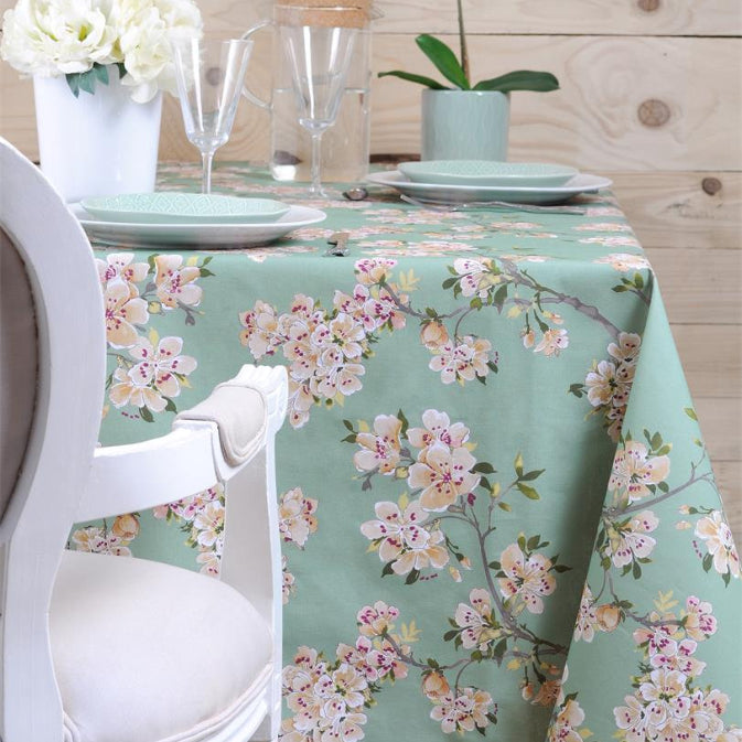 Prunus Grøn - Akryldug med flotte lyse blomster - 155 cm bred