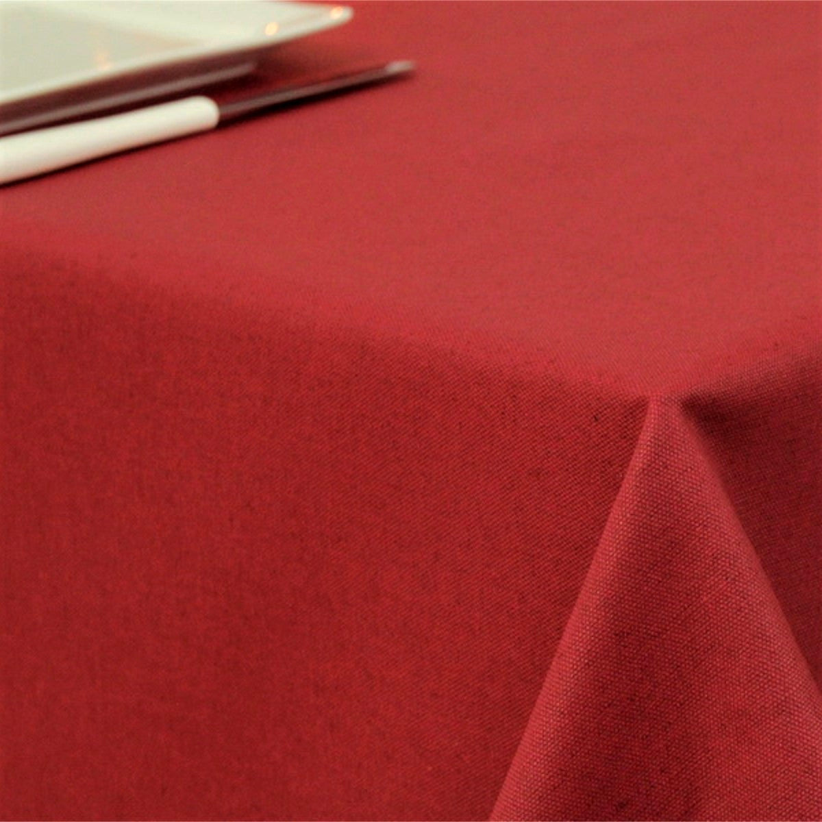 Dali ensfarvet akryldug rød, 140 cm bred