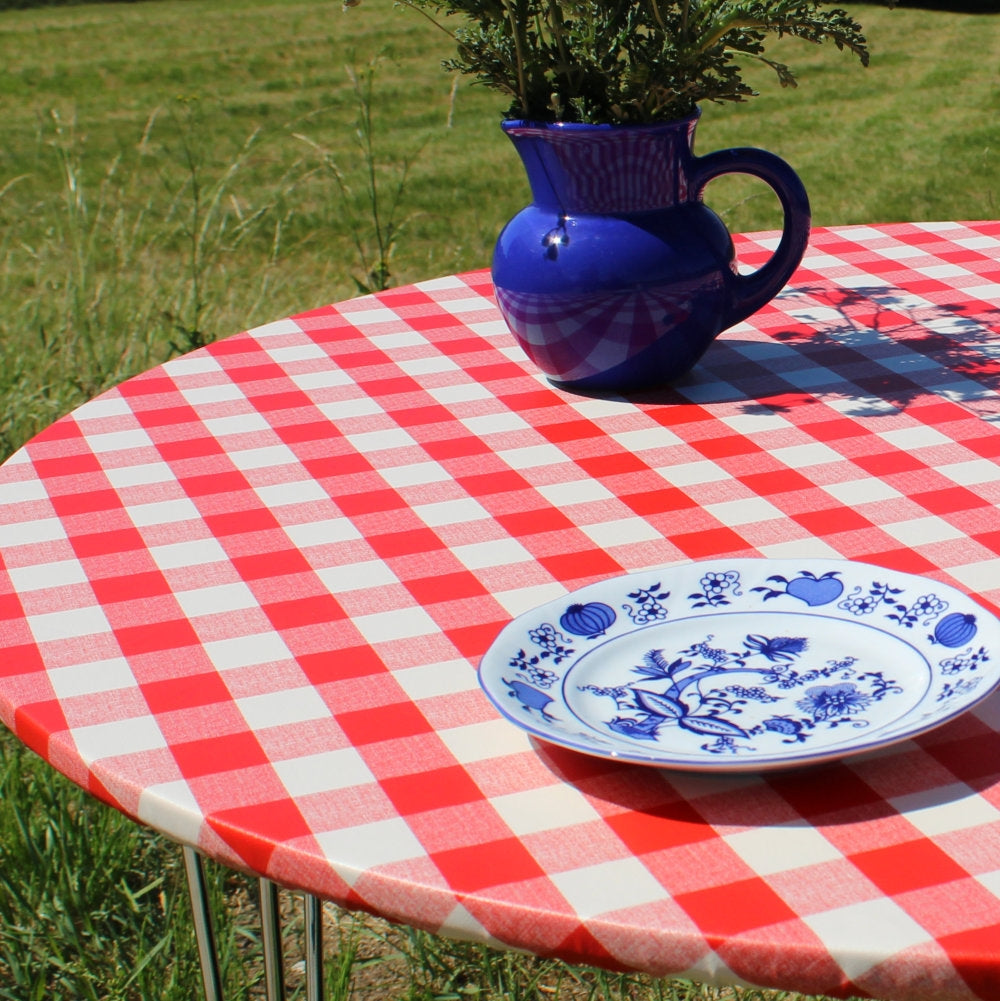 Ternet voksdug rød og hvid - med elastikkant