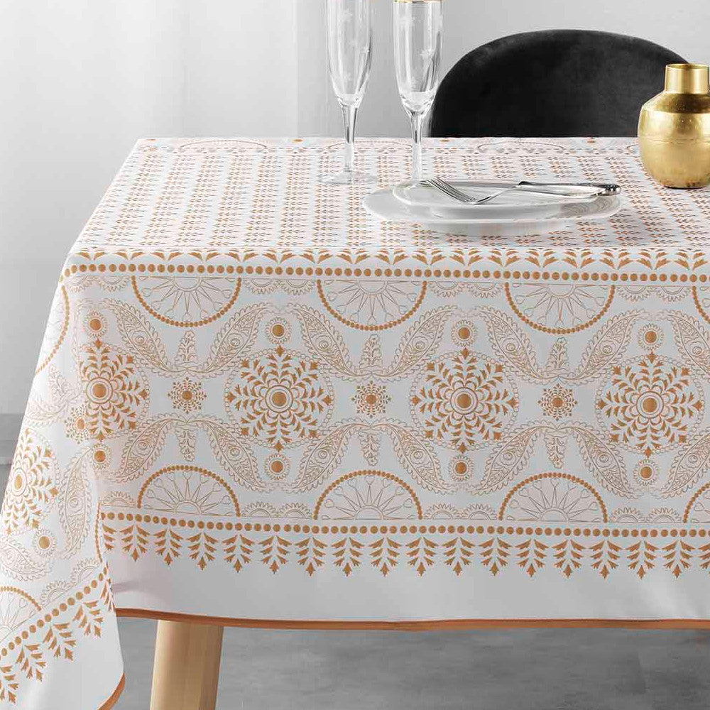 Sherine White - Juledug/Nytårsdug med anti-plet, 150 x 300 cm