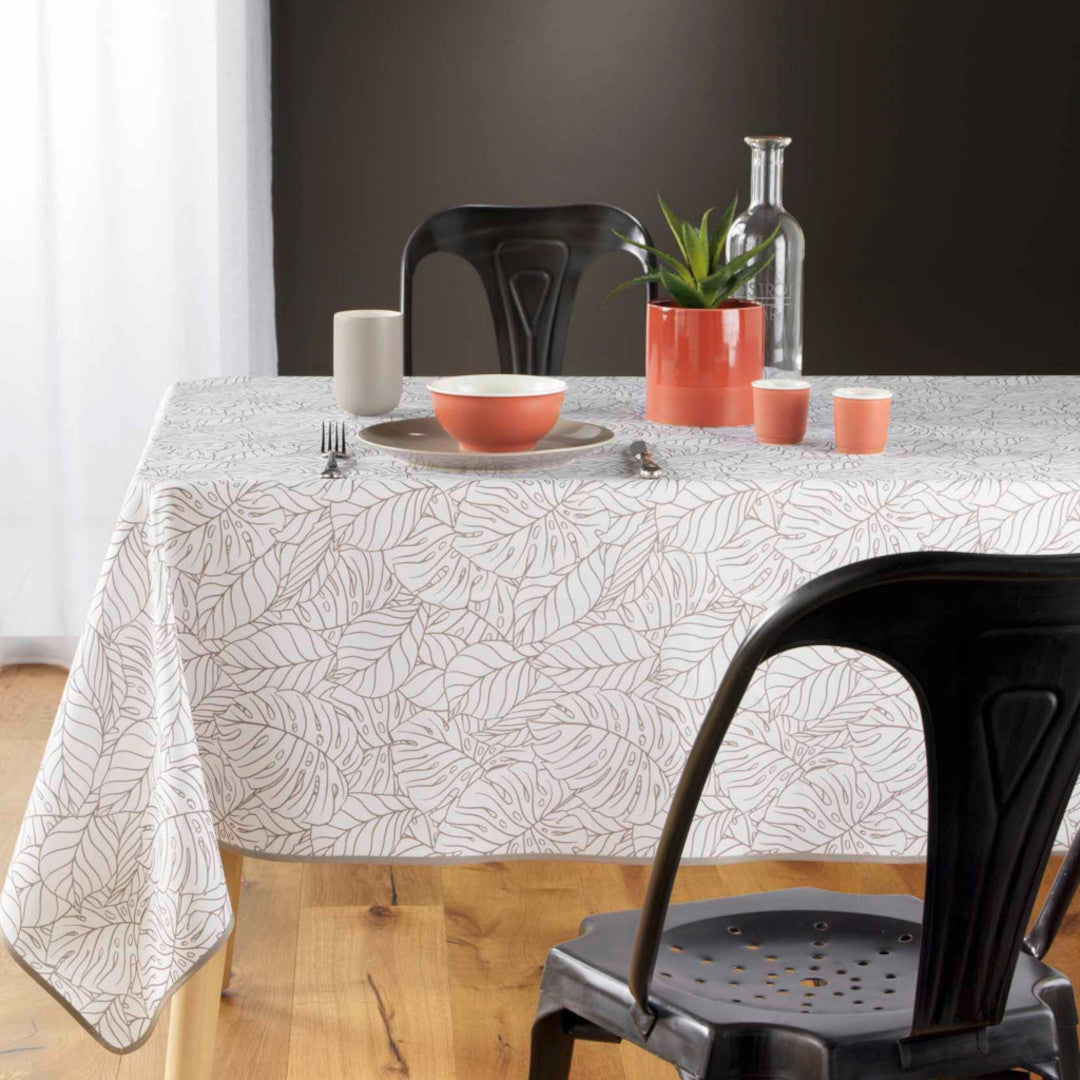 Solea 150 x 240 cm, rektangulær dug med anti-plet