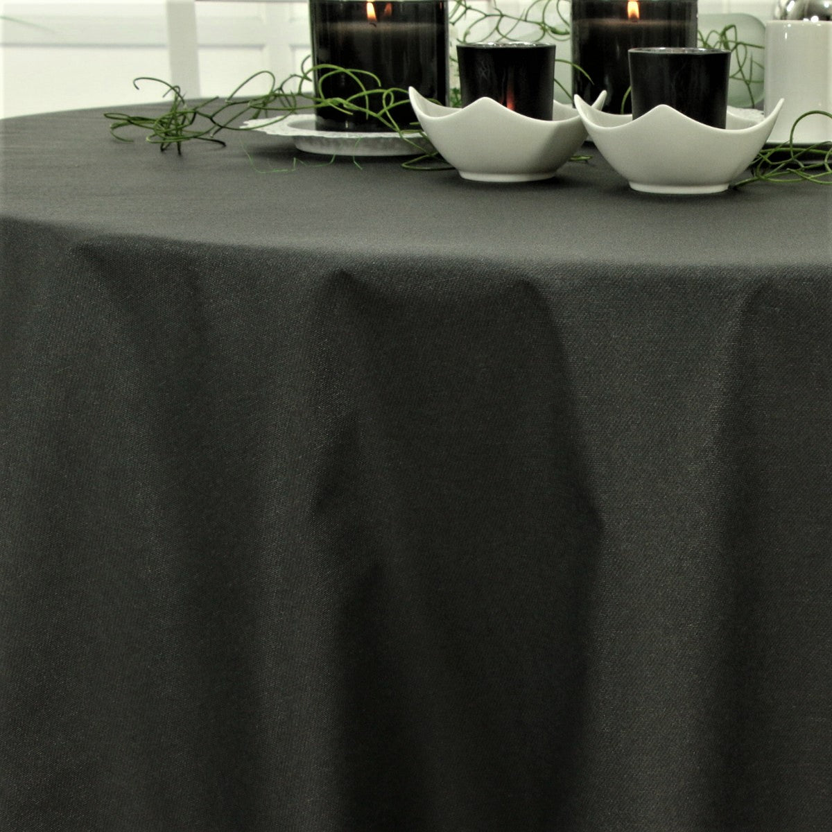 Dali ensfarvet rund akryldug sort, Ø 140