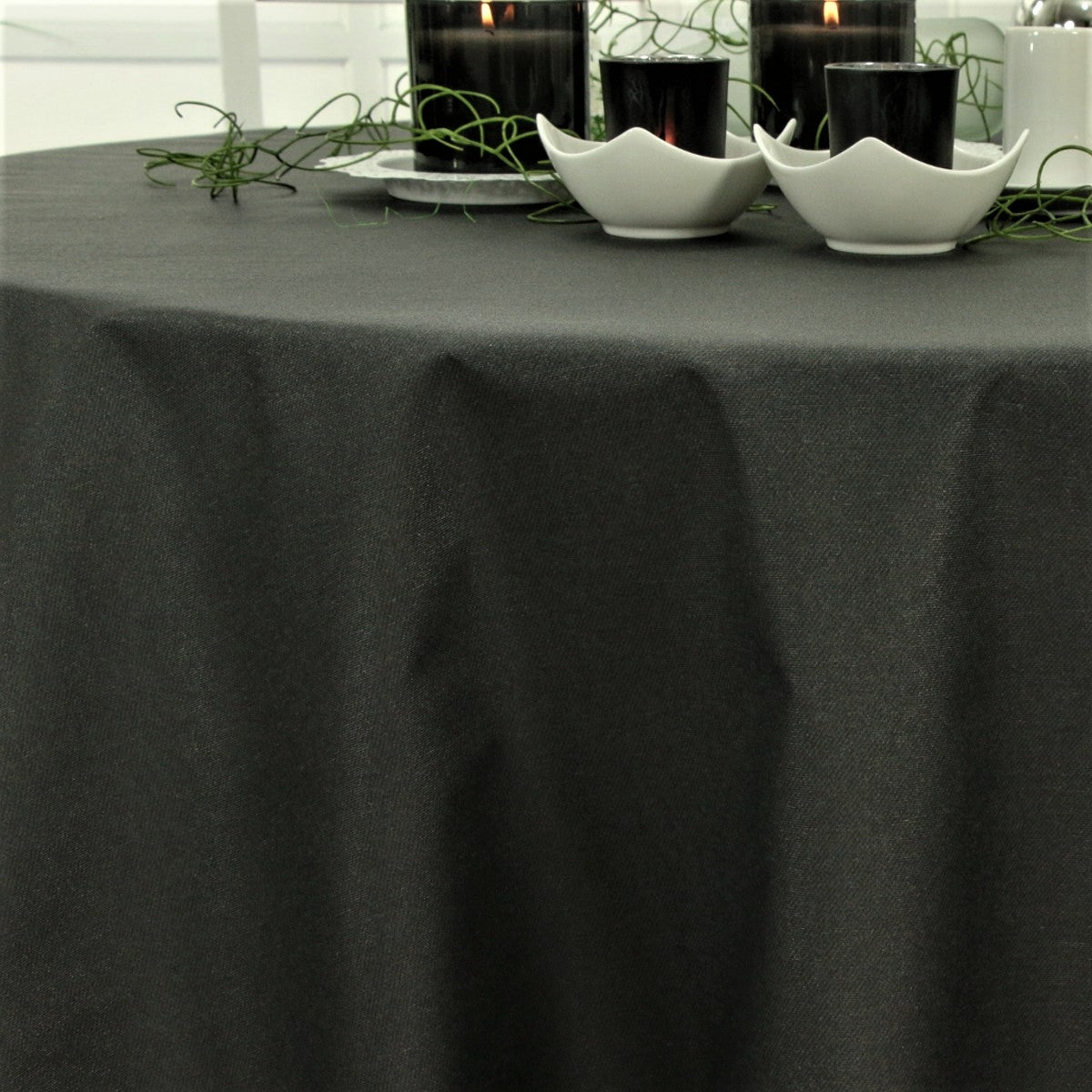 Ensfarvet rund akryldug sort - Dali 160 cm bred