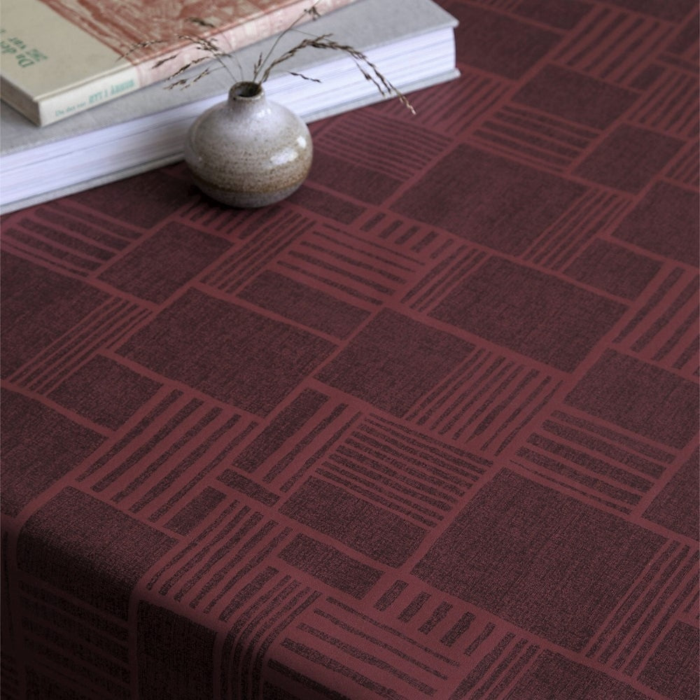 LÆNGDE: 2,4 meter - Squares and Frames Støvet Rød - Akryldug 140 cm