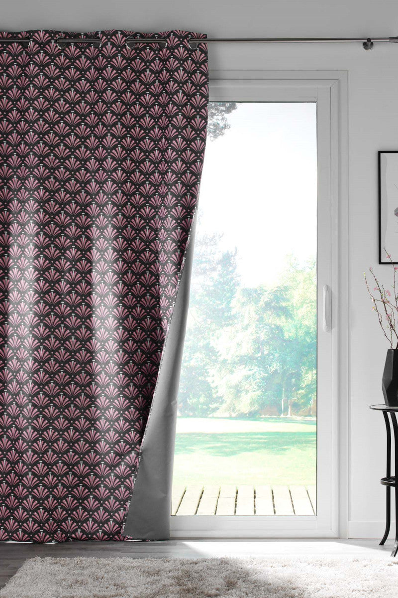 Surya Grå – 100% Mørklægningsgardin 135 x 260 cm, miljø