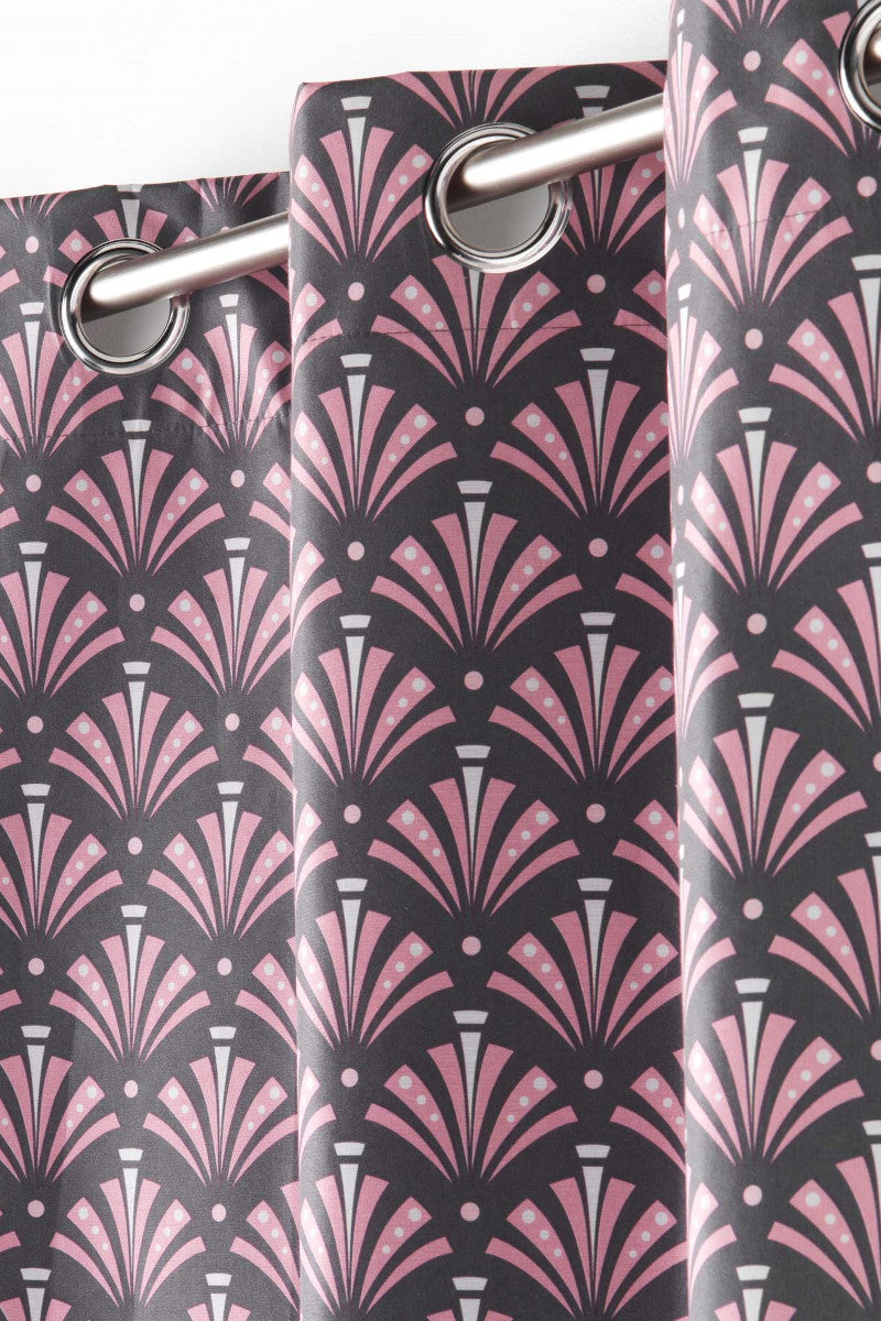 Surya Grå – 100% Mørklægningsgardin 135 x 260 cm, nærbillede