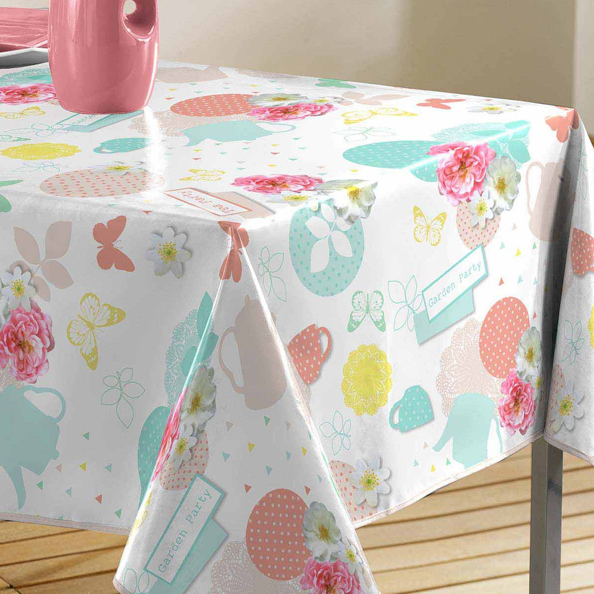 Tea Party - Rund voksdug med tekander, 140 x 240 cm