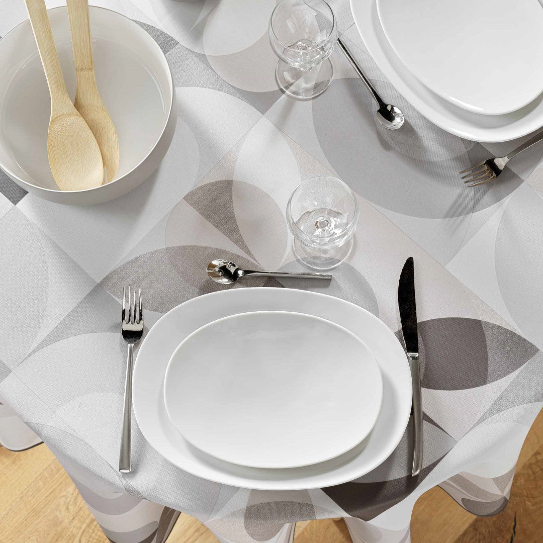 Tessouro Natural dug med opdækning, inklusiv hvidt porcelæn og glas