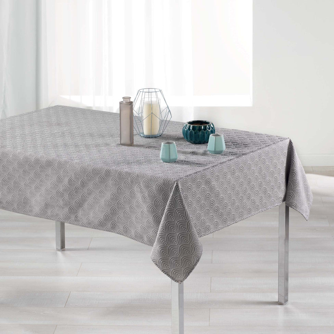 Tokio Jacquard Grå 140x250 cm – Damaskdug med anti-plet, miljøbillede