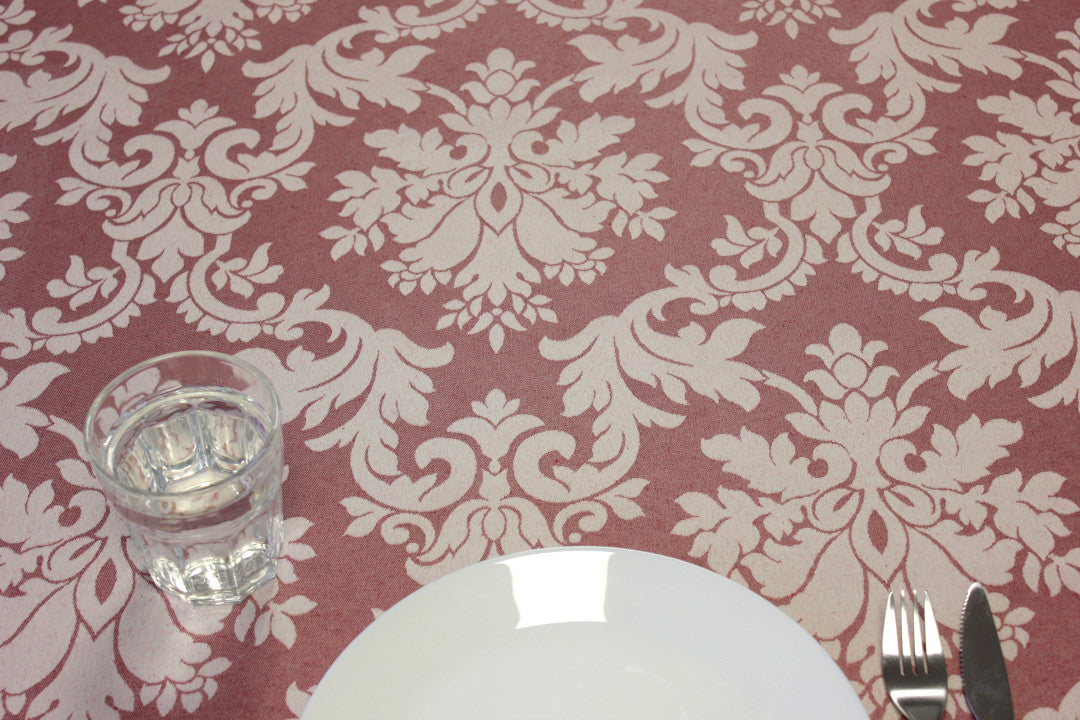 Versailles Bordeaux akryldug med smukke jacquardvaevet humleornamenter, 160 cm