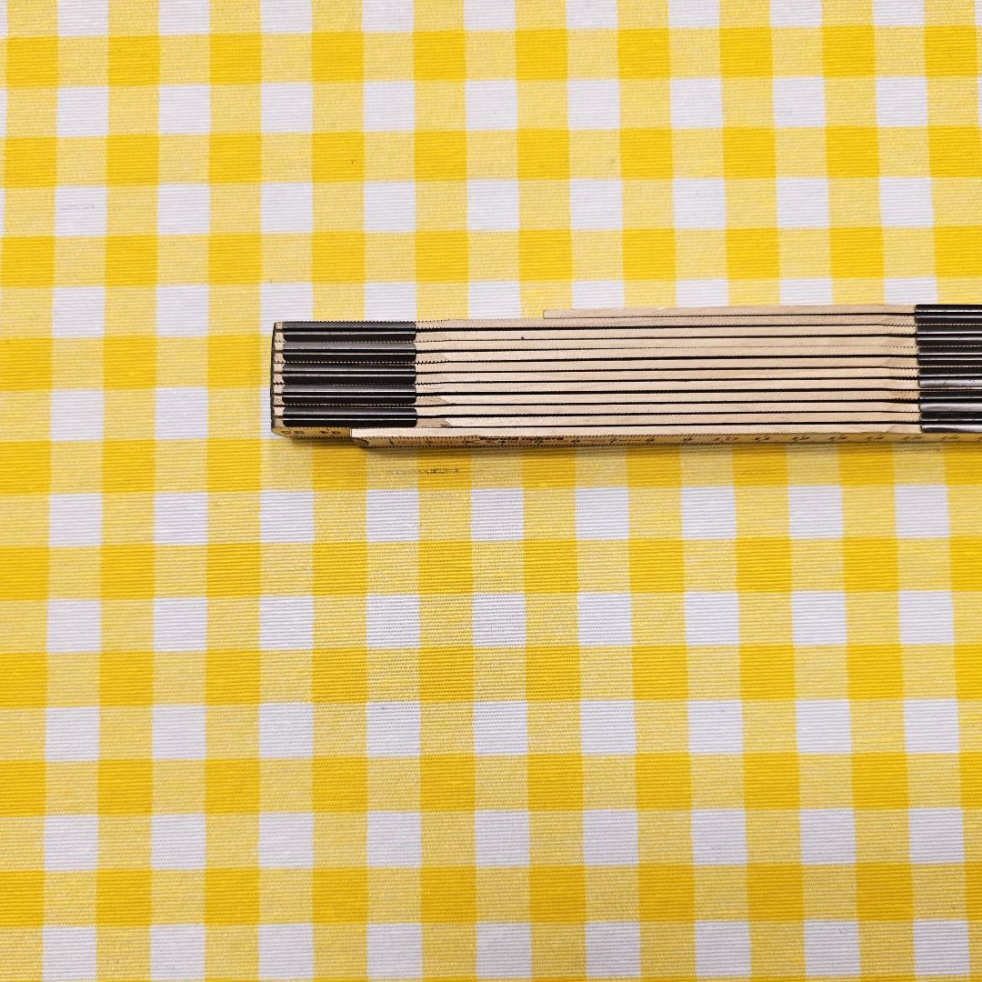 2. SORTERING - Vichy Amarillo - Klassisk ternet gul/hvid akryldug