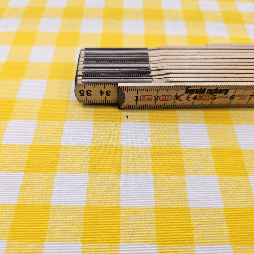 2. SORTERING - Vichy Amarillo - Klassisk ternet gul/hvid akryldug