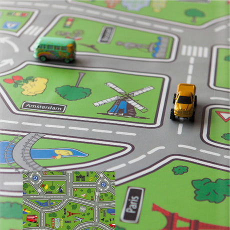 Voksdug med  bilbane, Highway Europa