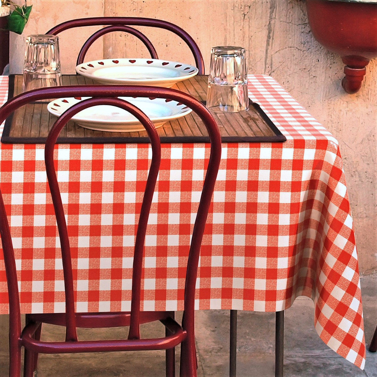 Avanti rød-hvid ternet voksdug - LFGB