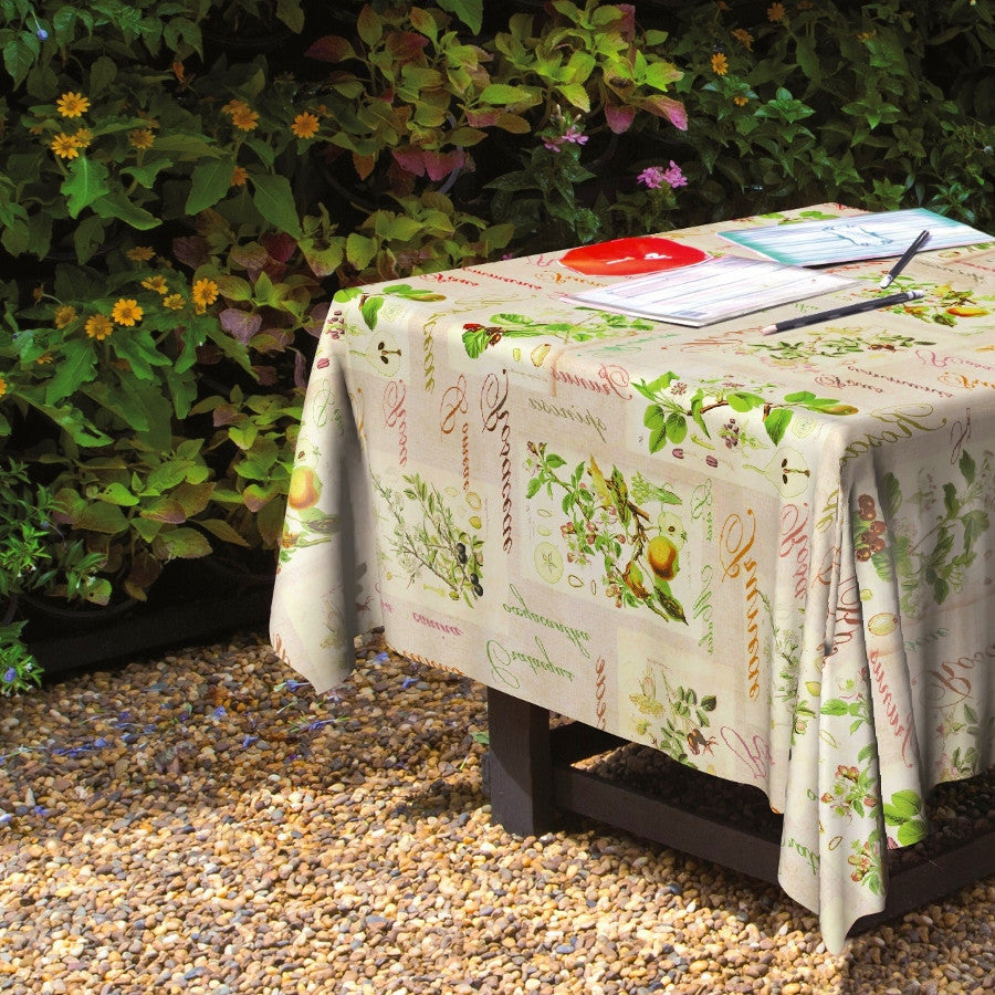 Rosalie, smuk voksdug med æbler, pærer, hyben og oliven